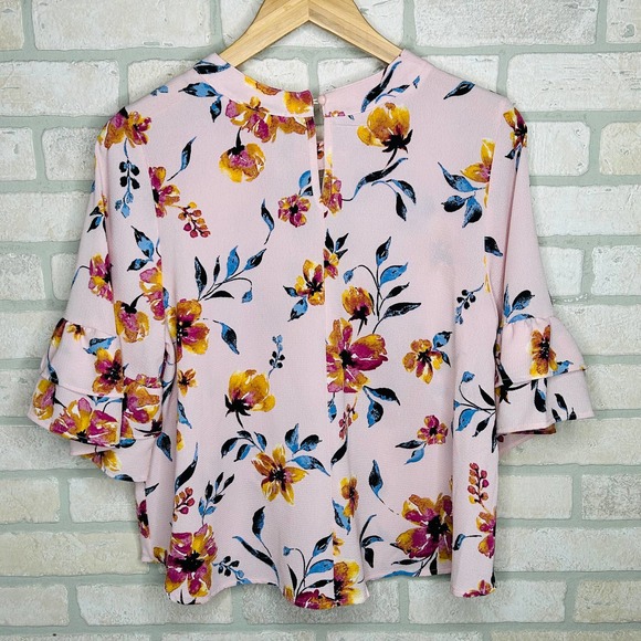 Light Pink Floral Flowy Blouse with Ruffled Sleeves - Picture 7 of 7